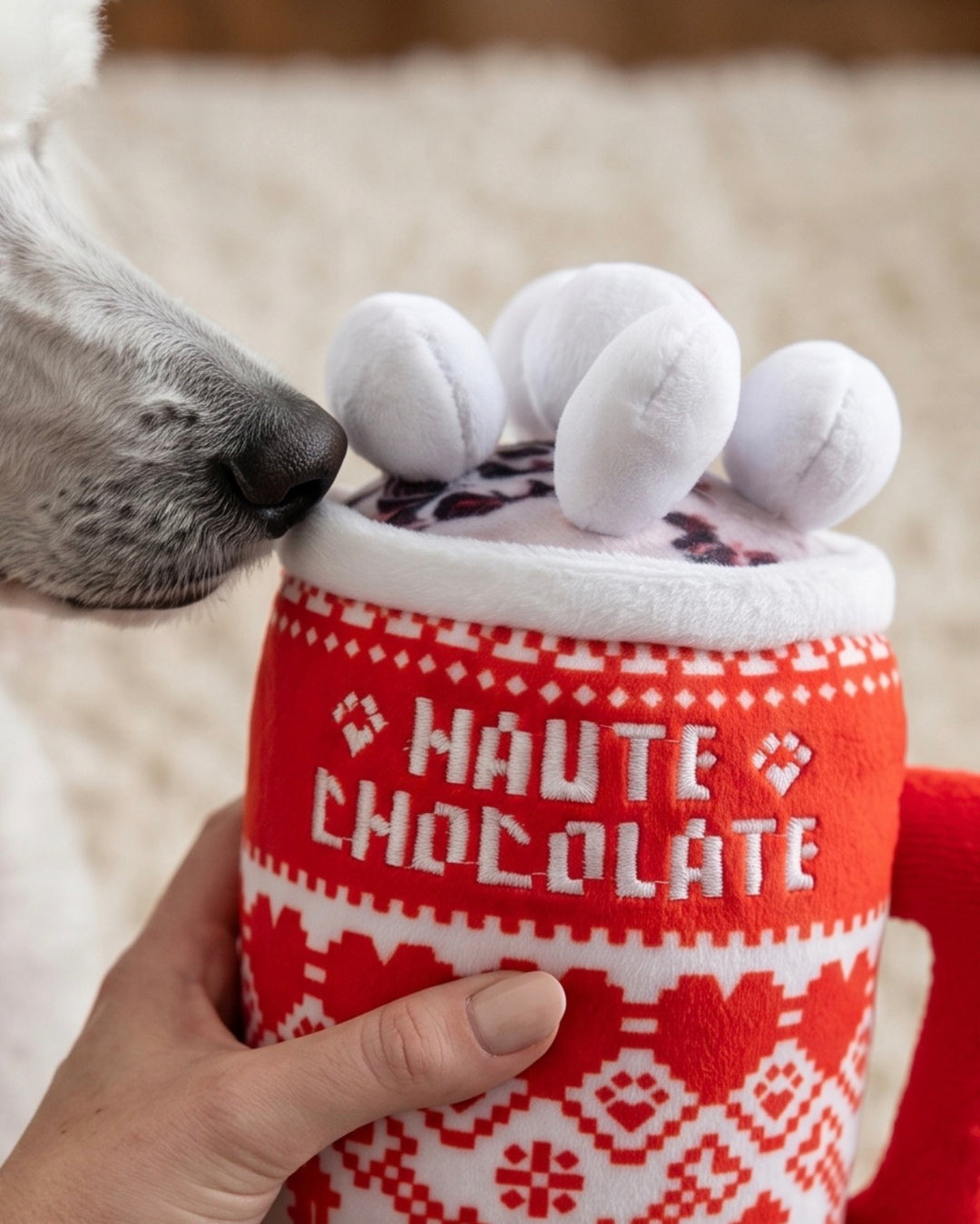 Jingle All the Way: Parody Holiday Plush Toys for Joyful Pups