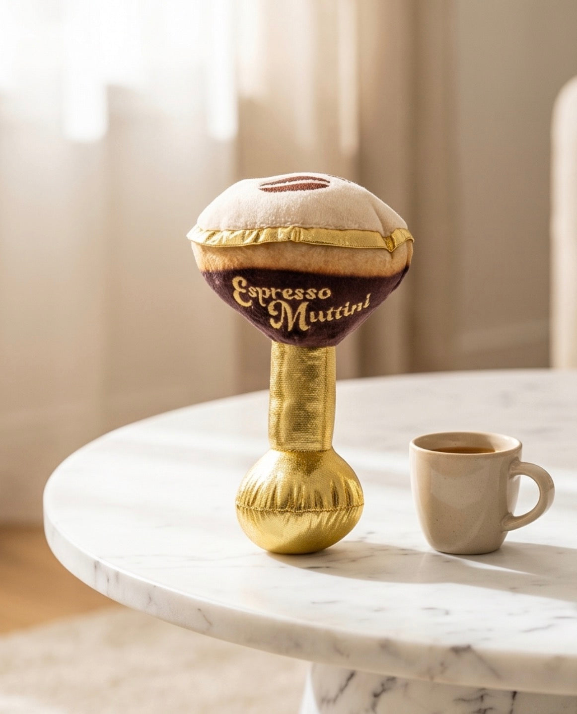 Espresso Muttini & Trendy Plush Dog Toy – Haute Diggity Dog